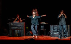 Le “Sfumature sonore” di Mana Chuma Teatro nella Distilleria De Giorgi