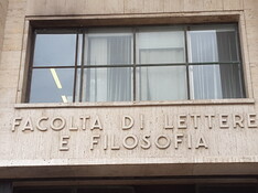 Università "La Sapienza". Una lezione con i libri della Pace