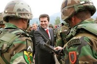 Albania: scoperta rete di traffico d'armi con il Kosovo