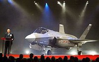 Continua la cortina fumogena sul programma dei cacciabombardieri F-35