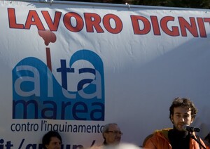 Manifestazione a Taranto contro l'inquinamento. Raduno alle ore 9 del 28 novembre nel piazzale dell'Arsenale (via Di Palma). Per adesioni e messaggi di solidarietà: altamareataranto@gmail.com