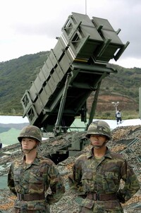 Obama sfida la Cina e vende armi a Taiwan. Pechino: "Danneggia i nostri rapporti"