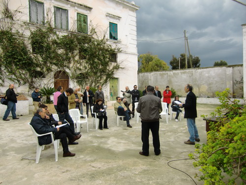 Alessandro Marescotti presenta alla stampa la Proposta di Legge a favore del comparto agricolo colpito dall'emergenza diossina.