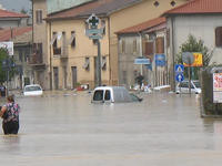 Italia. Più carriole e meno pistole
