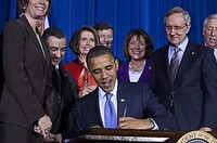 Il Senato USA ratifica lo Start il trattato sul disarmo nucleare
