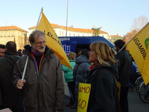 Partenza della manifestazione a piedi