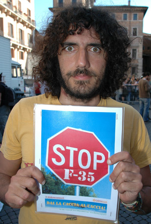 ANDREA RIVERA, attore