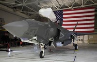 Con l’F-35, l’Italia si mette nella mani di Washington?