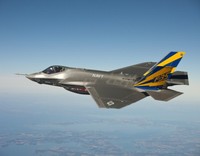 "Quegli aerei costano il doppio" i comitati NO F35 alla Camera