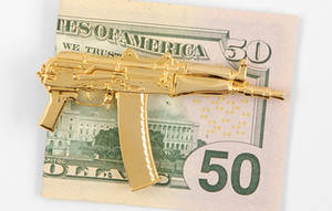 soldi armi oro ak47