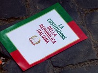 La Costituzione non va offesa