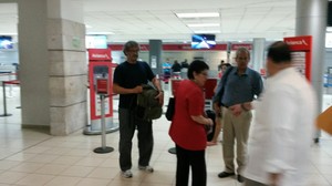 Partenza all’alba dall’aeroporto di Tegucigalpa (Foto SMS – Radio Progreso)