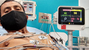 Cándido Amador in ospedale (Foto Sinatraa)