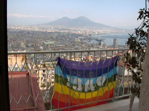 Pace e Vesuvio! Saluti, Linda 