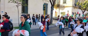Corteo 26 aprile 2025 a Lecce: no riarmo, no guerra, no genocidio