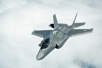 F35