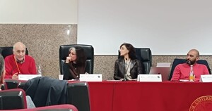 Tavola rotonda sull'esperienza di Taranto. Da sinistra: Alessandro Marescotti, Serena Rugiero, Lidia Greco, Francesco Sisto.