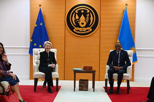 Ursula von der Leyen e Paul Kagame (incontro del 2023)
