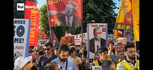Manifestanti contro in vertice Nato in Turchia