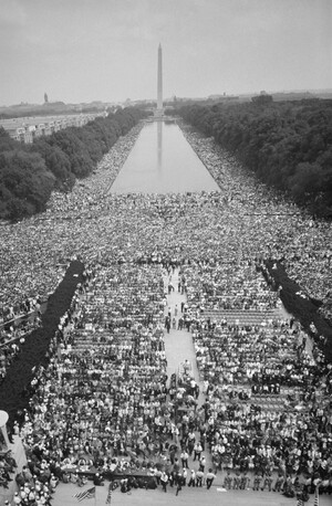28-08-1963: View from the Lincoln Memorial toward the Washington Monument