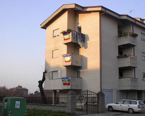 Non poteva mancare nella manifestazione contro una guerra ingiusta un paese, Vignanello (VT), da sempre solidale a queste idee.Vincenzo