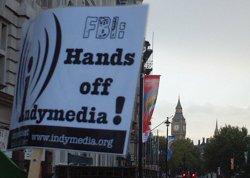 Giu' le mani da Indymedia