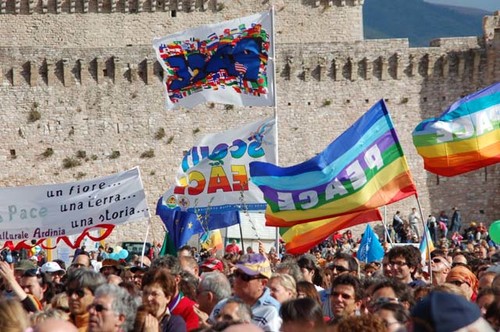 Foto della Marcia Perugia-Assisi 2007 - davanti al palco